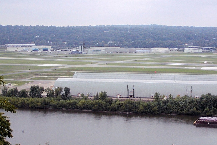 Mystery Aircraft Emergency Rattles St. Paul’s Holman Field Before Dawn