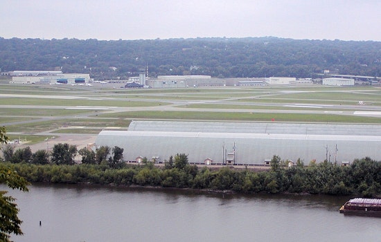 Mystery Aircraft Emergency Rattles St. Paul’s Holman Field Before Dawn