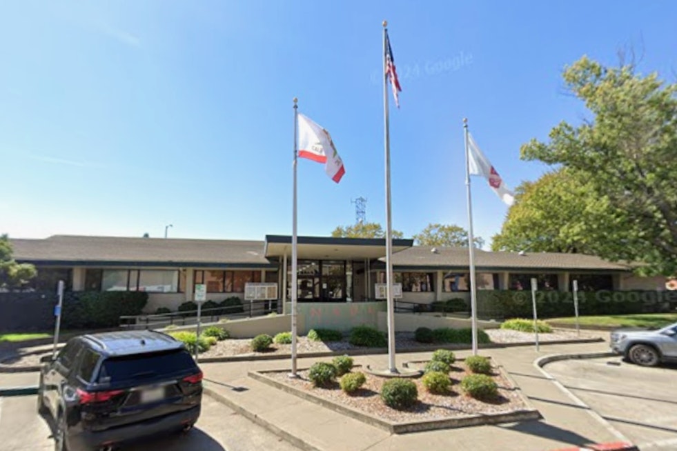 Napa Council Signs Off On Risky $250K Lifeline For Le Petit Elephant