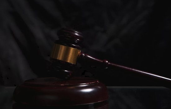 Nashville Father Charged After Child Found Alone in Napier