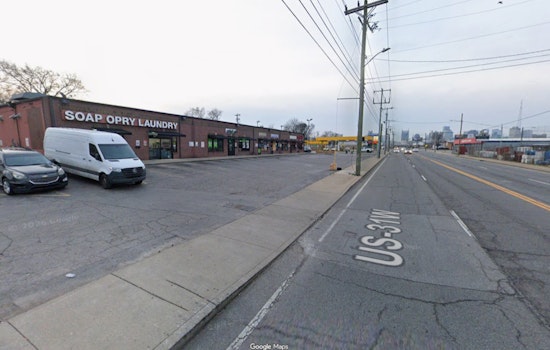 Nashville Laundromat Workers Rescue Naked Toddler on Dickerson Pike