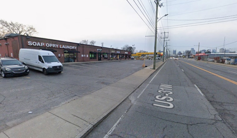 Nashville Laundromat Workers Rescue Naked Toddler on Dickerson Pike