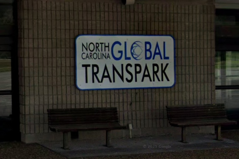 Navy Lease Brings 444 Jobs to Kinston's TransPark
