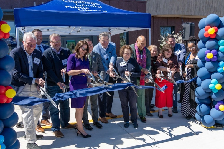 Nearly 2,000 Swarm Parma Heights For New Library Branch Bash