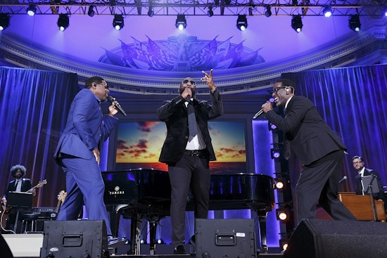 Houston Crowd Erupts As New Edition Tour Finale Sparks Boyz II Men Reunion