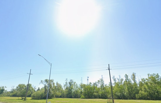 New Orleans Braces For Muggy Mornings And Dicey Weekend Storms