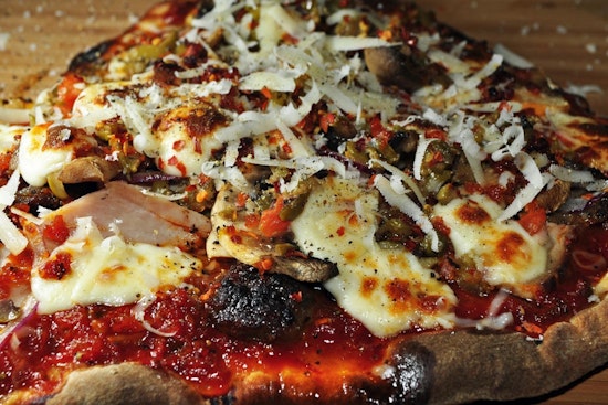 New San Antonio Slice Spot Stuns With Sourdough And Water‑Buffalo Mozzarella