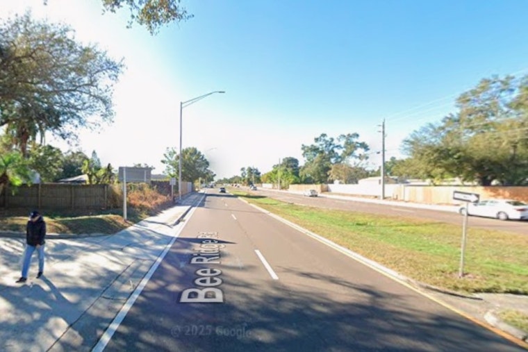 Nighttime Tragedy on Bee Ridge Road as Sarasota Pedestrian Is Struck and Killed