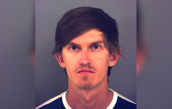 Northeast El Paso Traffic Stop Turns Up Guns, Ammo And A $10K Bond