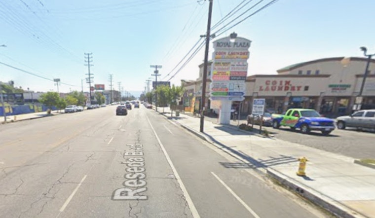 Northridge Fire Knocks Out Reseda Strip Mall