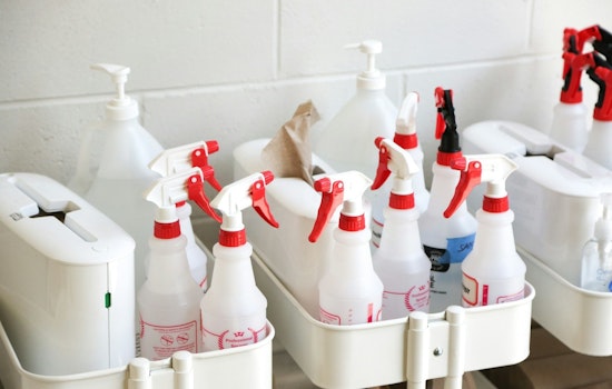 Northwestern Warns Chicago: Go-To Hospital Scrub May Be Training Tougher Germs