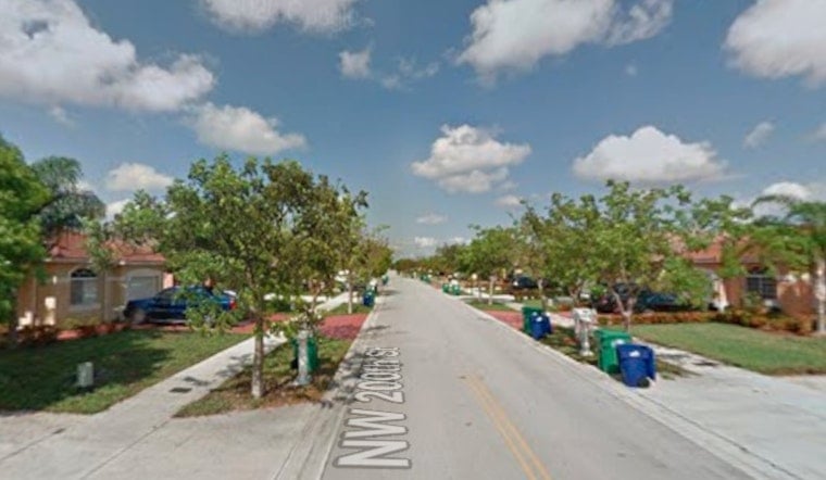 NW Miami-Dade Knife Thugs Stab Man In Late-Night Robbery