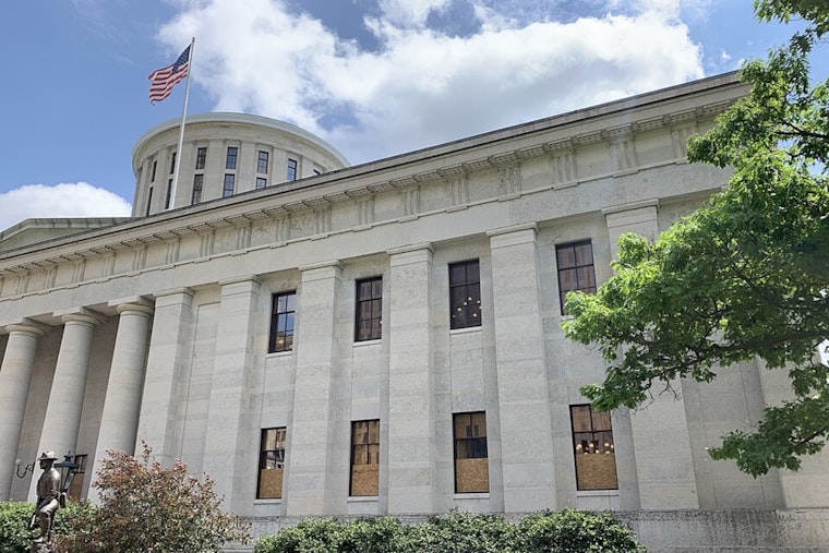 Ohio Pols Move To Slap ‘Addictive’ Social Media With Cigarette-Style Warnings