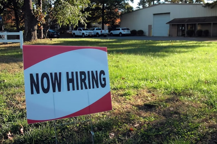 Ohio Unemployment Ticks Up, But Benefit Rolls Keep Shrinking