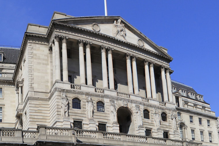 Oil Shock Spooks London, Bank Of England Slams Brakes On Spring Rate Cuts