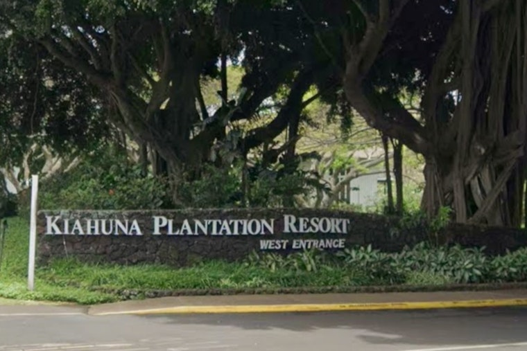 Old Poipu Plantation Boss House Now Dishing Up Sunrise Café Buzz