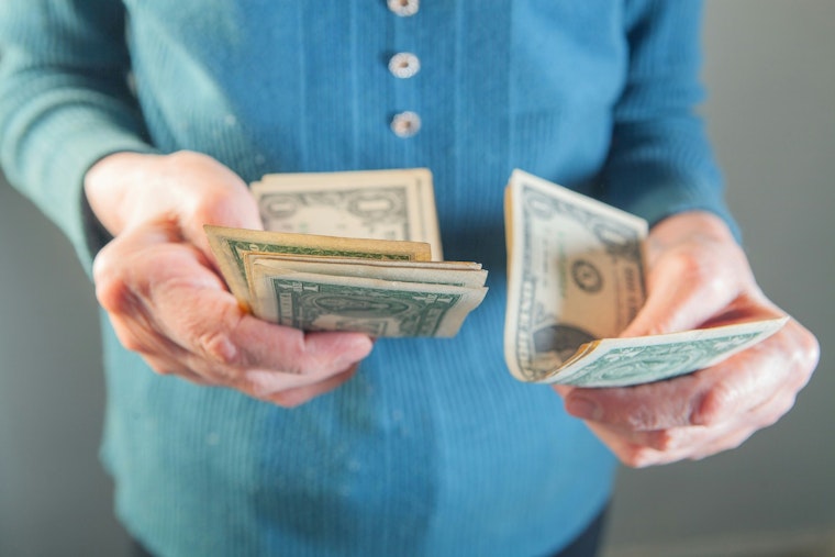 Oregon Storefronts Go Dark As Retail Jobs Vanish Five Times Faster Than U.S.