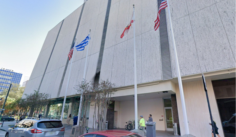 Orlando Cellblock Kingpin Swallows SIM Card As Feds Deal Him Life