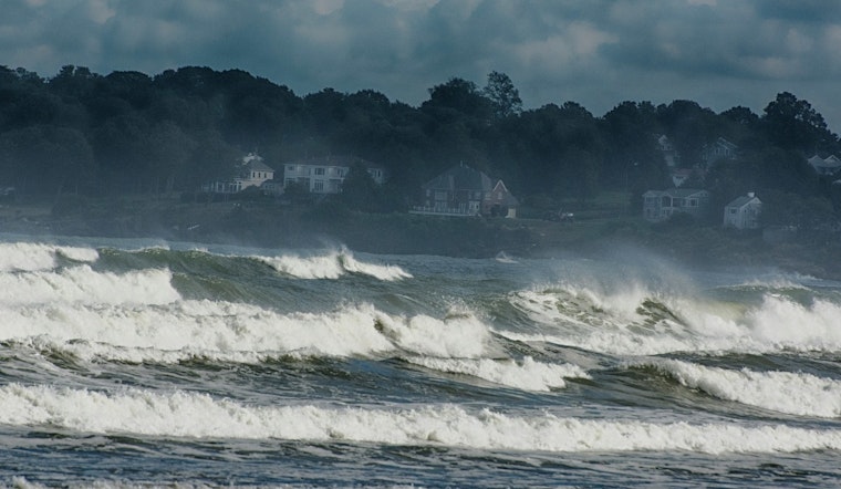 Outer Banks Homes On The Brink As Cape Hatteras Beach Shuts Down