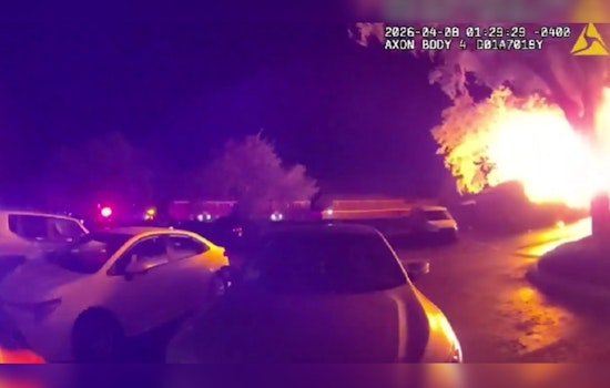 Overnight Blasts Rock Tampa Complex, Residents Flee Swordfish Drive Blaze