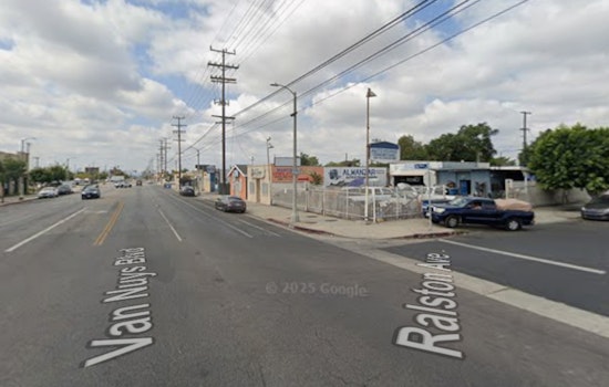 Pacoima Auto Parts Lot Turns Crash Zone As Plane Flips And Snaps Power Pole