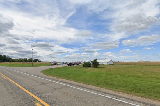 Palmyra Egg Farm Inferno Guts Building, Halts Highway 59