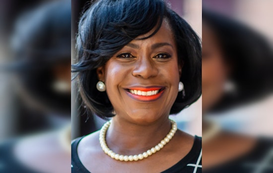 Parker’s City Hall Power Huddle Puts Sharif Street In Philly Spotlight