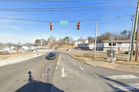 Pedestrian Found Dead On Harding Place In South Nashville
