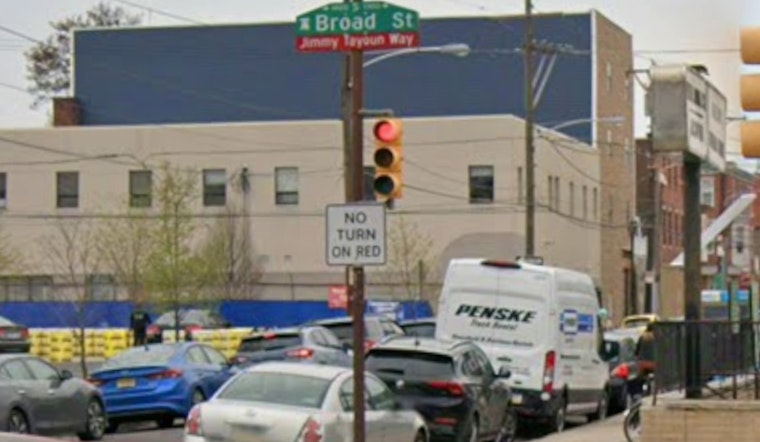 Philly Car Wash Turns Chaotic As Driver Hits Man And Speeds Off