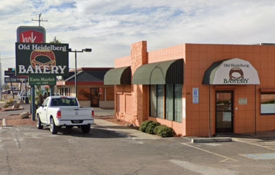 Phoenix Carb Icon Toast, Old Heidelberg Bakery Shutters After 57 Years