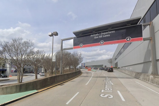 Pole Spears Charter Bus Outside Atlanta Airport, Riders Escape Unhurt