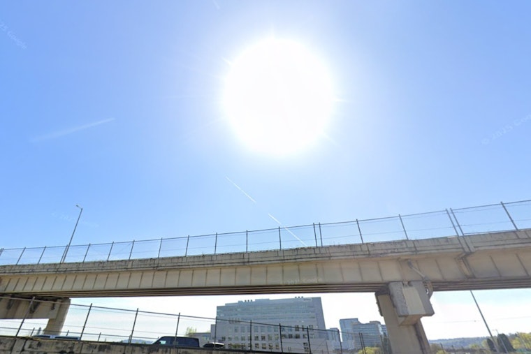 Portland Patio Rush As Early Heat Tease Puts 90 Degrees Within Reach