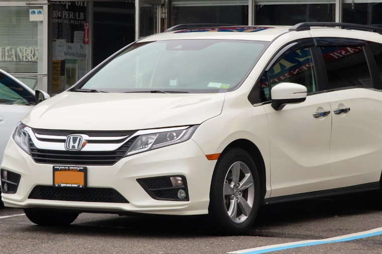 Pothole Jolt Can Blow Honda Odyssey Airbags, Forcing Recall Of 440K Minivans
