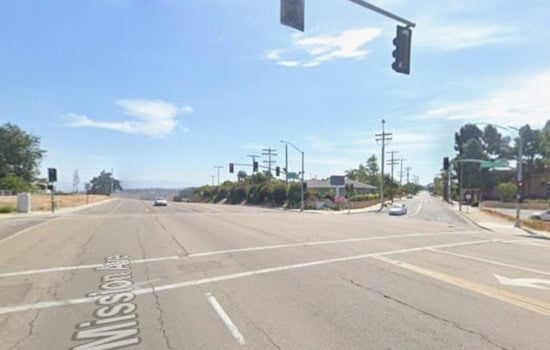 Pre-Dawn Oceanside Hit-And-Run Kills Pedestrian, Driver Detained On Mission Avenue