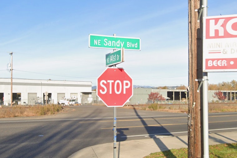 Pre-Dawn Sandy Crash Kills Motorcyclist On Northeast Portland Artery
