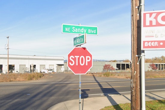 Pre-Dawn Sandy Crash Kills Motorcyclist On Northeast Portland Artery
