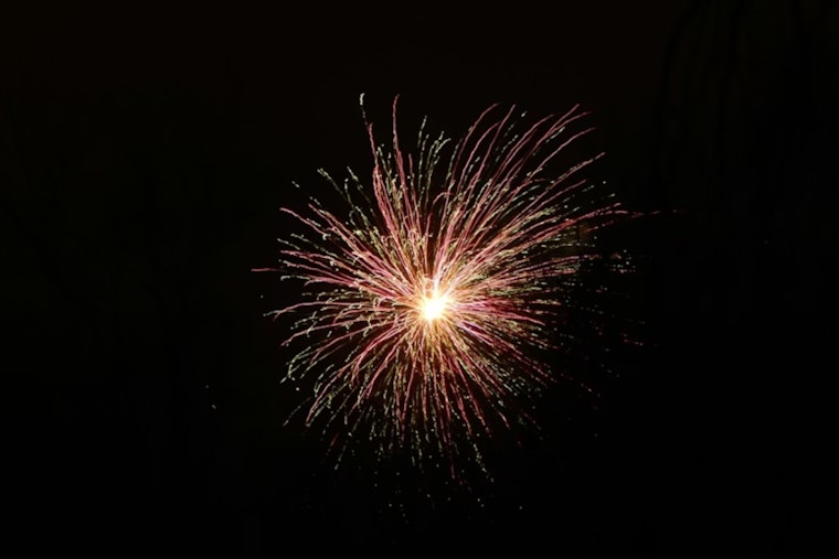 Private Barge Fireworks Rock San Francisco, Rattle The East Bay