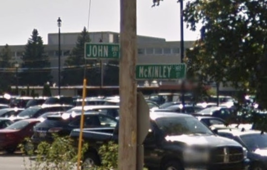 Pub Crawl Chaos Near UW-Oshkosh as Teen Shot and Omro Man Nabbed