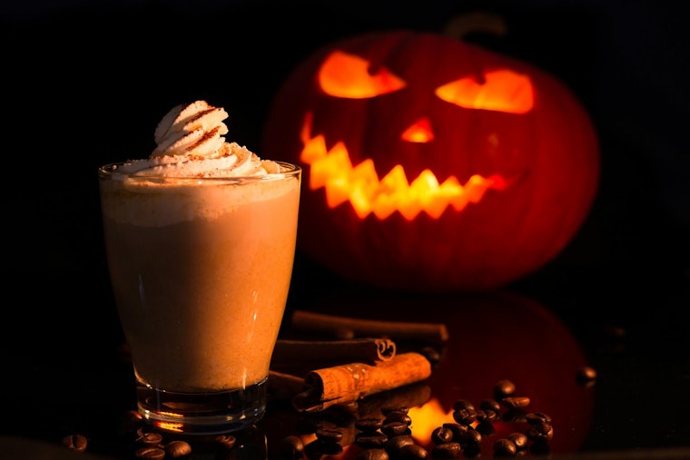Pumpkin Fever Hits Gladstone Park As October Cafe Debuts No. 2 Shop