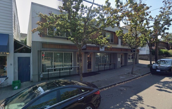 Queen Anne Gem Bar Miriam Crashes National Top 5 Bar List