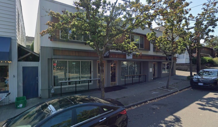 Queen Anne Gem Bar Miriam Crashes National Top 5 Bar List
