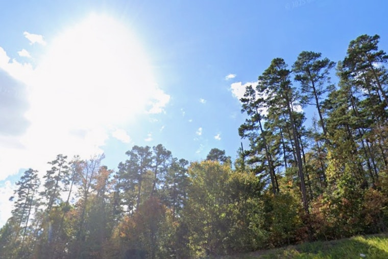 Queen City Sizzles Into 80s Before Saturday Night Soaker