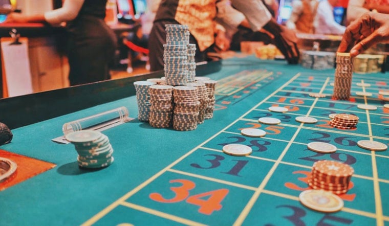 Queens Casino Ups the Ante With NYC’s First Live Dealer Tables