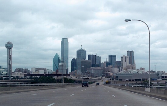 Rain Whips Dallas As North Winds Batter Saturday Morning Commute