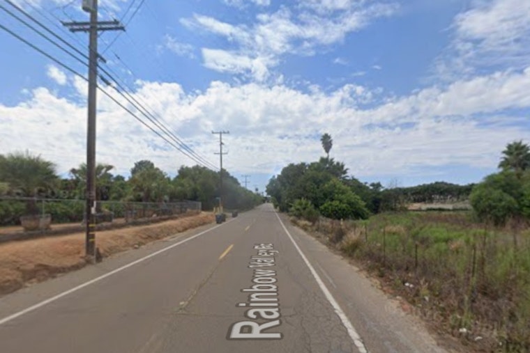 Rainbow Fire Rattles Fallbrook As Evacuation Warnings Blanket Two Zones