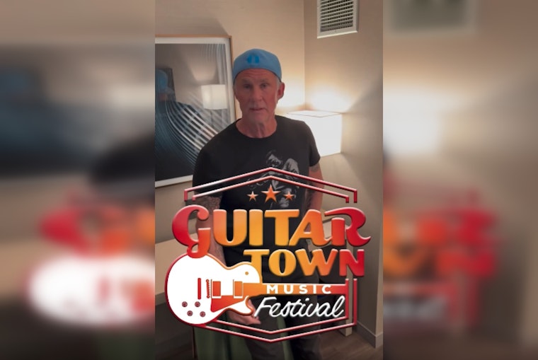 Red Hot Chili Peppers’ Chad Smith To Rock Waukesha’s GuitarTown Fest