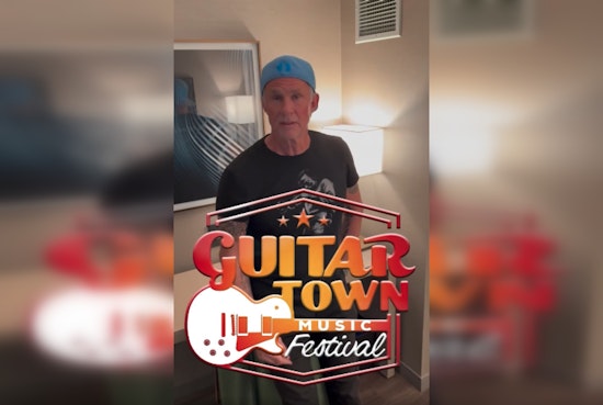 Red Hot Chili Peppers’ Chad Smith To Rock Waukesha’s GuitarTown Fest