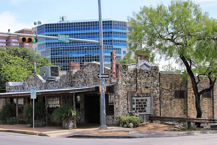 Red River Rocks Austin With $2.3 Billion Nightlife Windfall