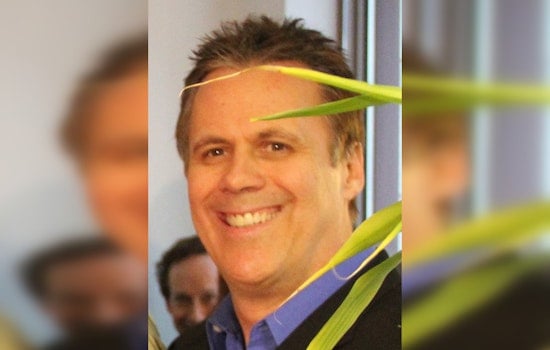 Richard Roeper Makes Star Turn At NBC 5 Chicago