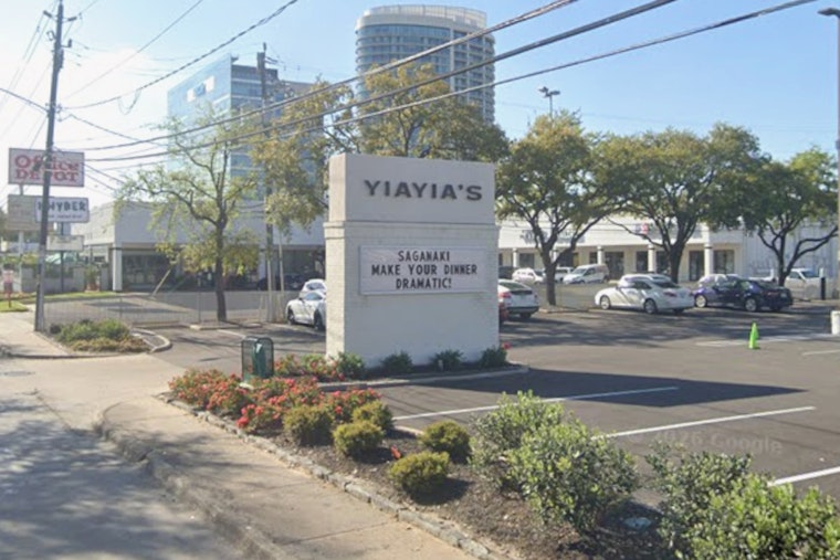 Richmond Ave’s Yiayia’s Snags Rare Four-Star Rave From the Chronicle